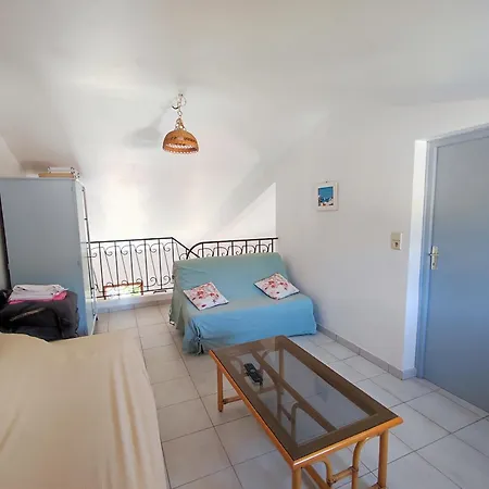 Maison 5 A Pied De La * Sainte-Marie-la-Mer